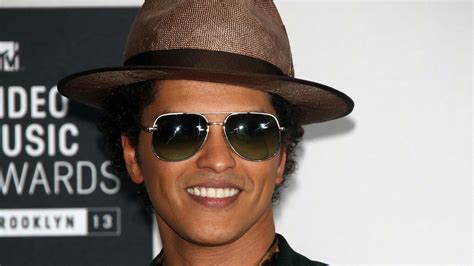 Bruno Mars twitter